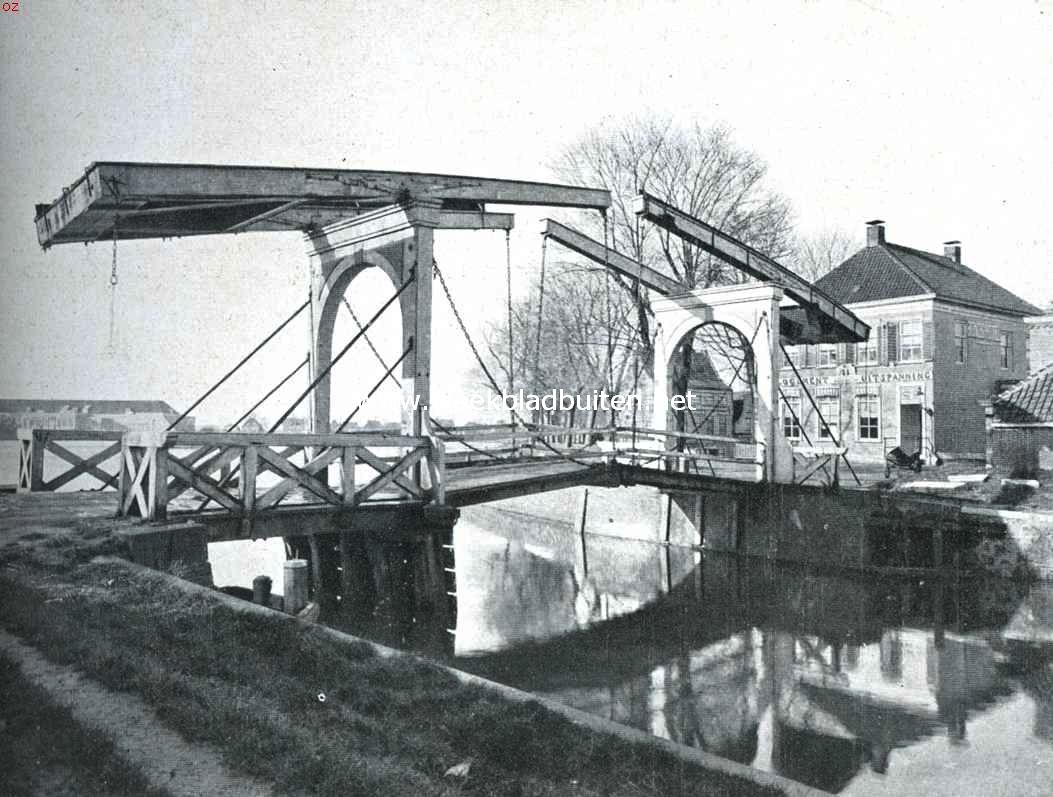 Medemblik de oudste. De schilderachtige dubbele ophaalbrug 