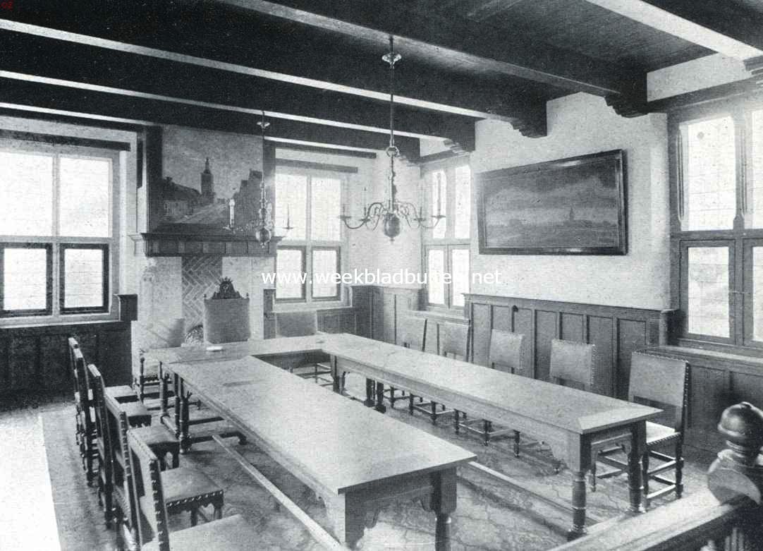 Het Raadhuis te Appingedam. De Raadzaal