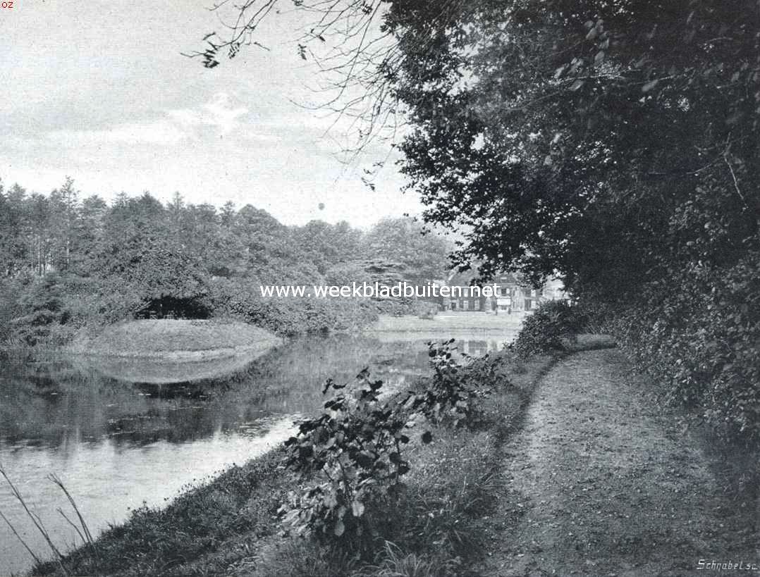 Het Huis de Wildenborch. In het park