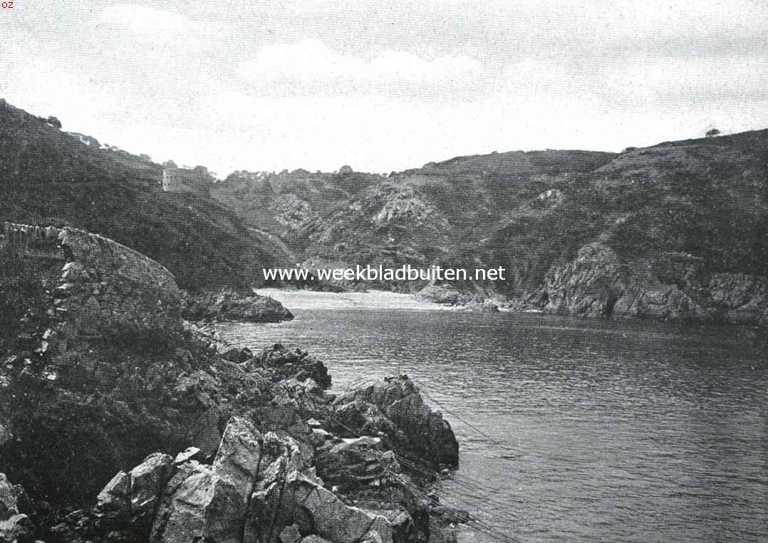 De Kanaaleilanden. Guernesy. De Saints Baai