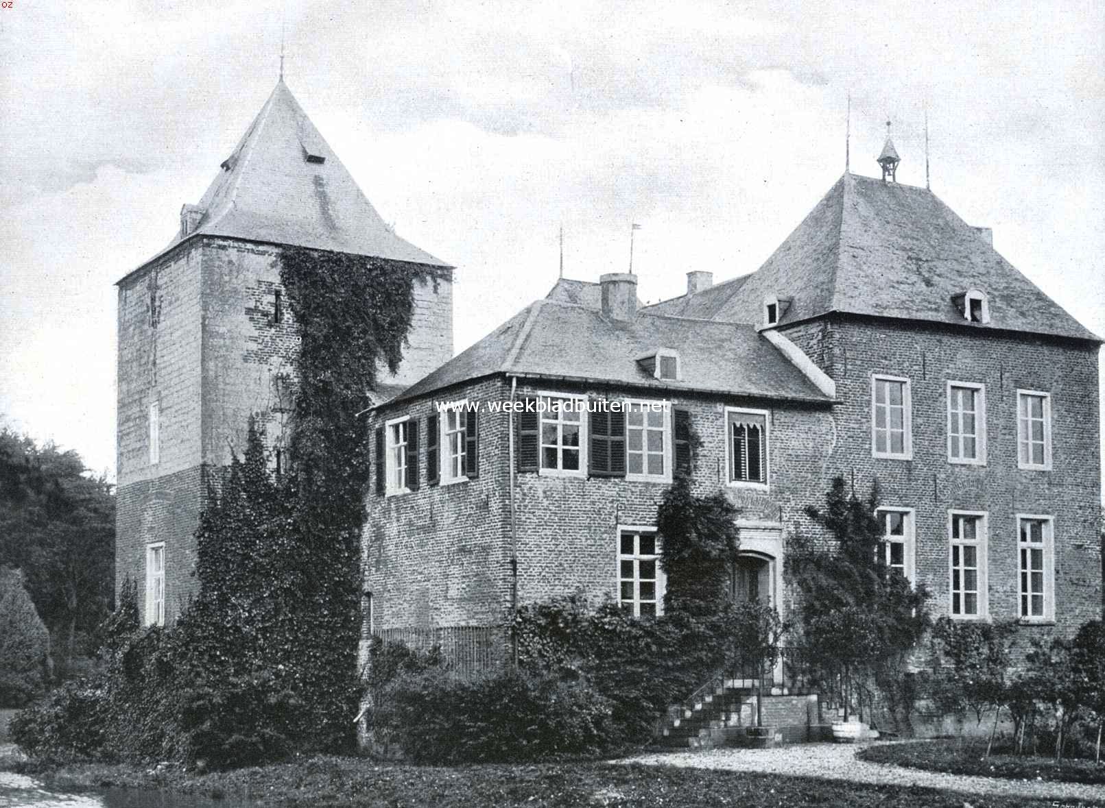 Het kasteel de Borcht te Baarlo. Voorzijde