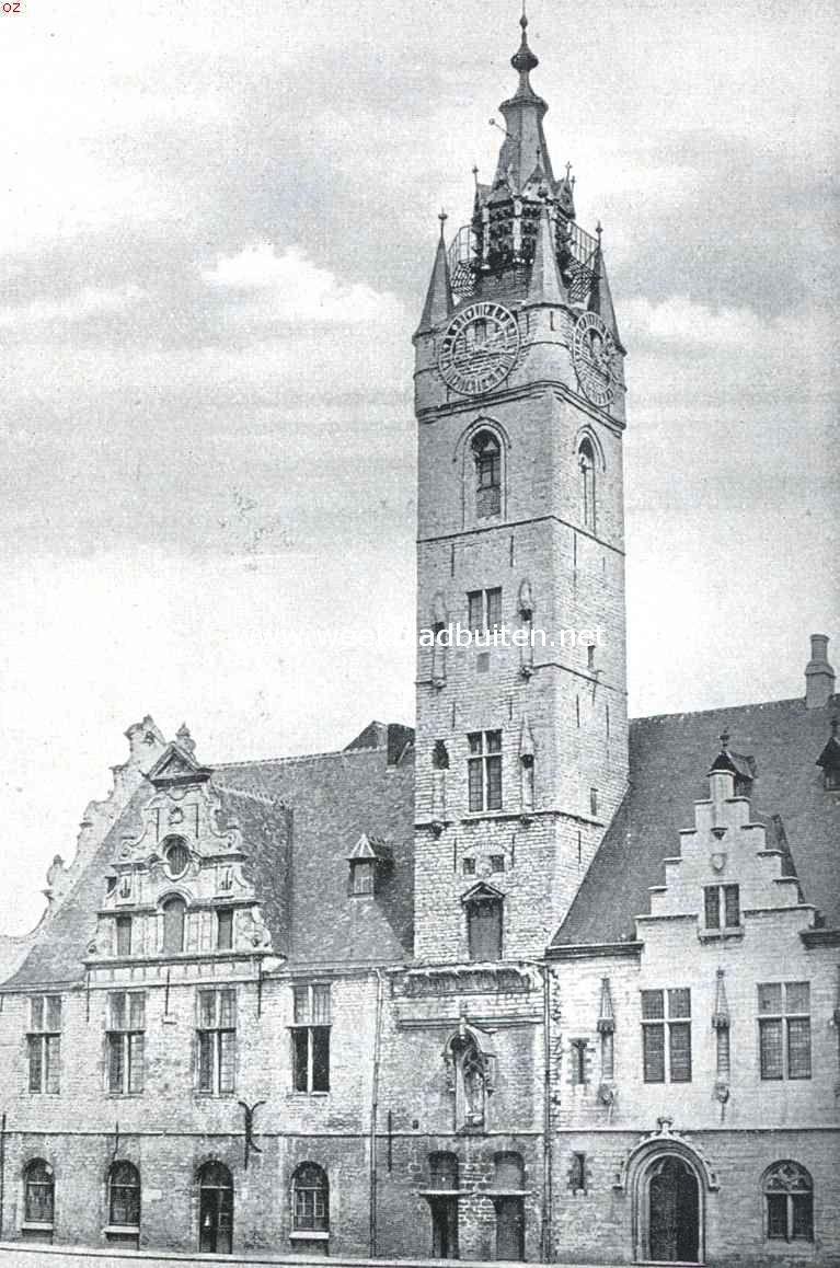 Twee Vlaamsche steden. Dendermonde. Het Stadhuis met Belfort, verbrand in September 1914