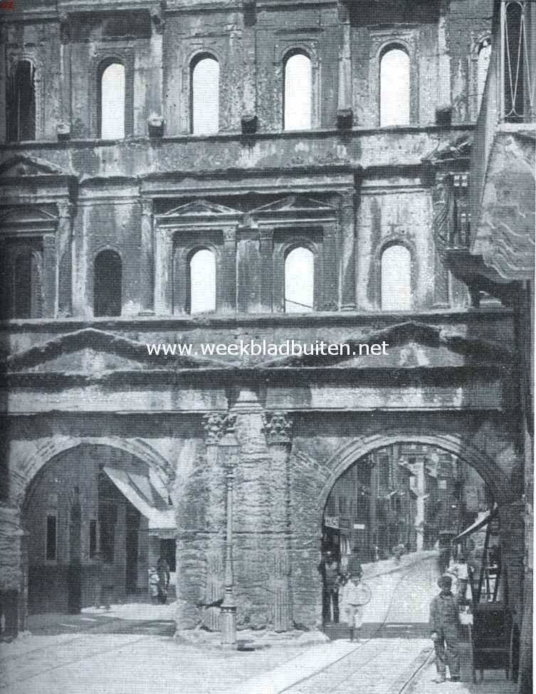 Verona. Porta dei Borsari, stadspoort gebouwd door keizer Gallienus in 265