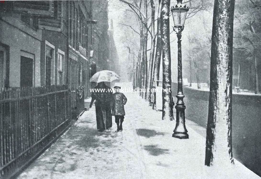 De lente, die op zich wachten laat. Amsterdamsche gracht op 3 April 1917