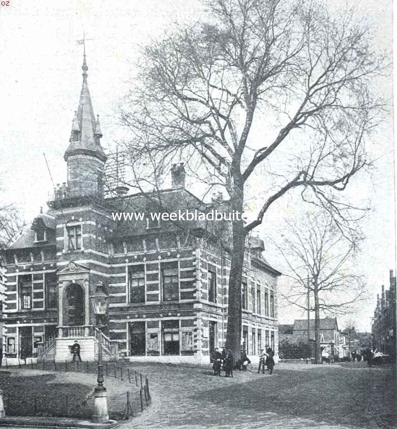Bussum. 1817 - 1 mei - 1917. Het tegenwoordige raadhuis, ingewijd in 1885