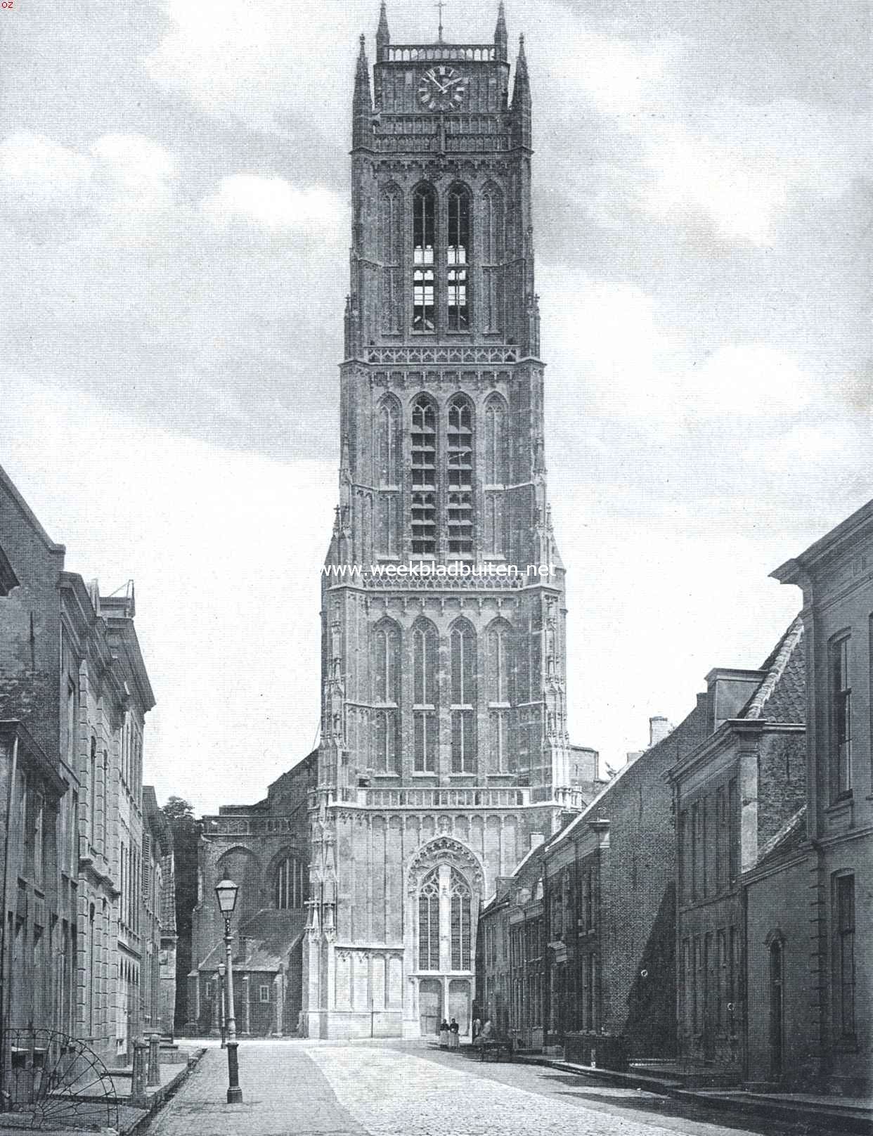 De gerestaureerde St. Maartenstoren te Zalt-Bommel, dagteekenend uit het laatst der 15e en het begin der 16e eeuw