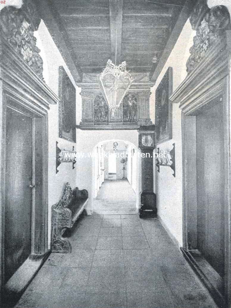 Het Hof van Sonoy. Vestibule van het Huis van Achten