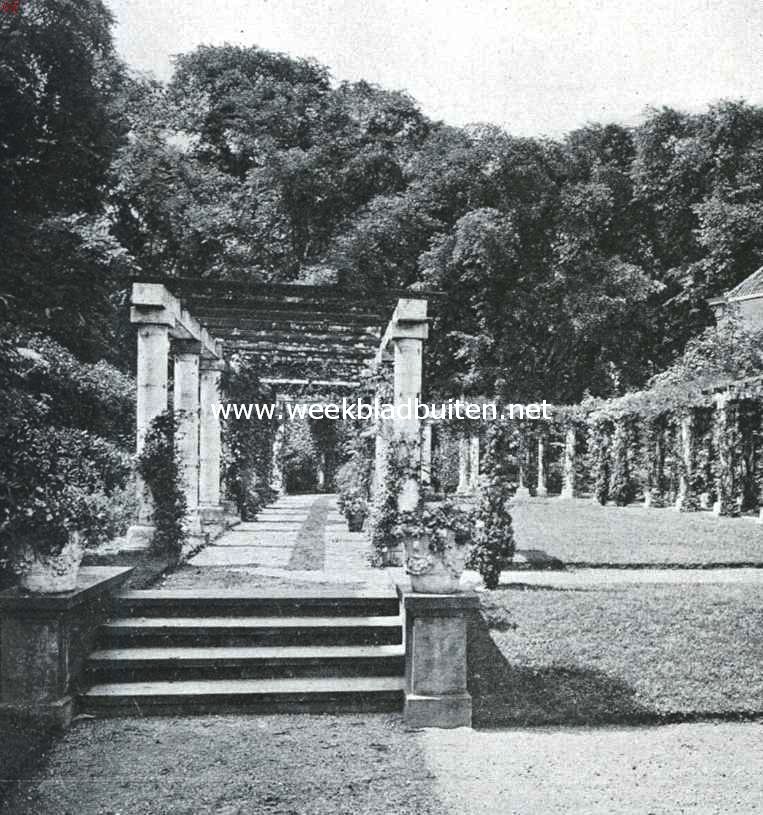 Van weiland tot tuin. Gezicht op de pergola