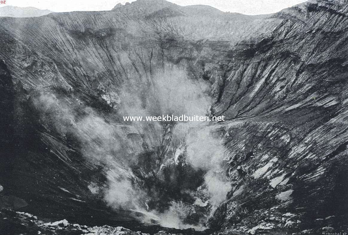 Naar de Bromo. De krater van de Bromo