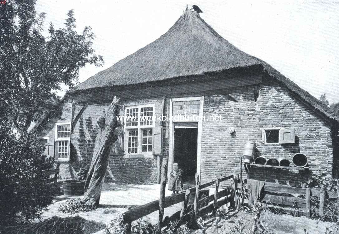 Staphorst. Oud huisje met glas in lood