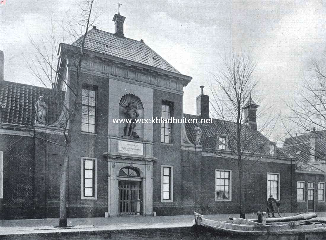 Twee hofjes te Alkmaar. Voorgevel van het Wildemans-hofje