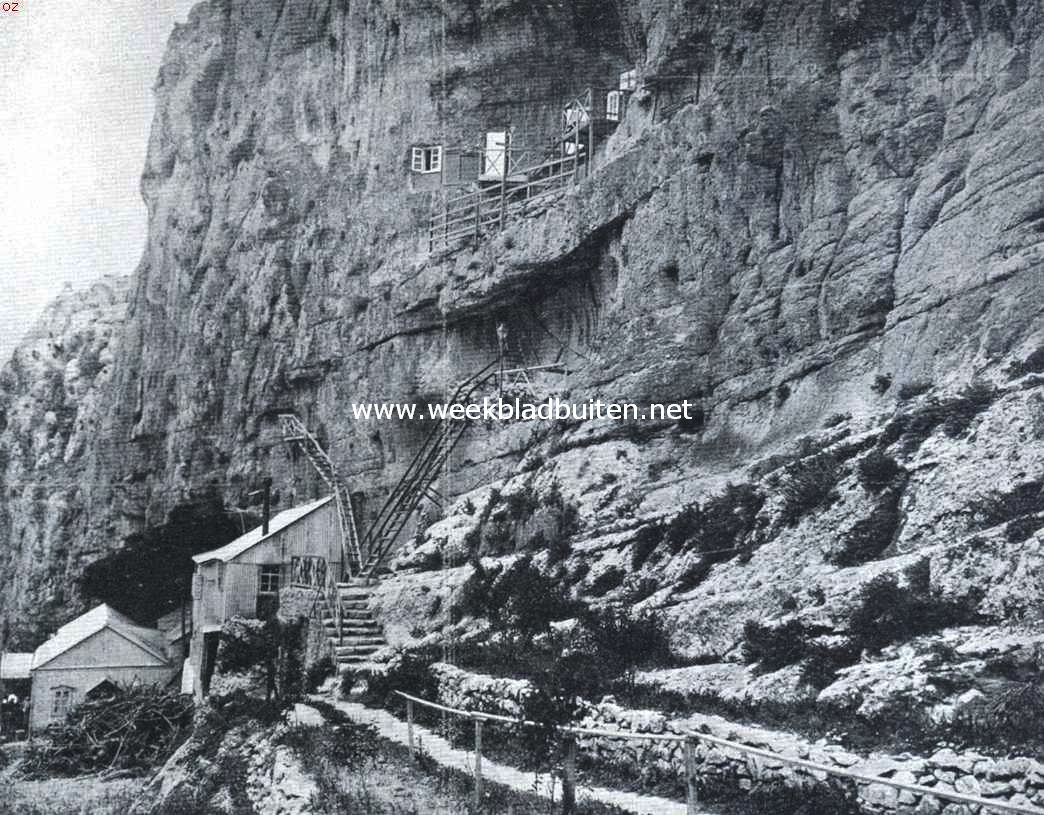 Wandelingen in Palestina. Een klooster in het rotsgebergte van Judea