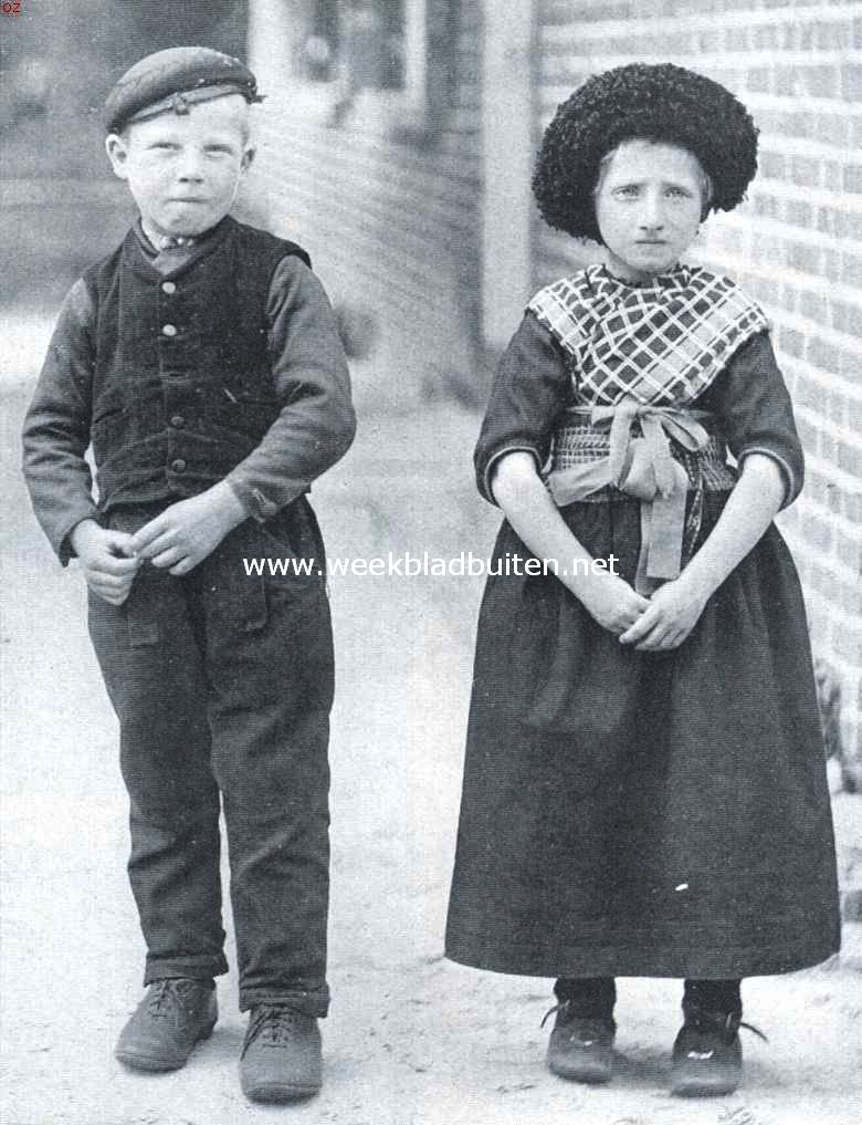 Staphorst. Kinderkleeding