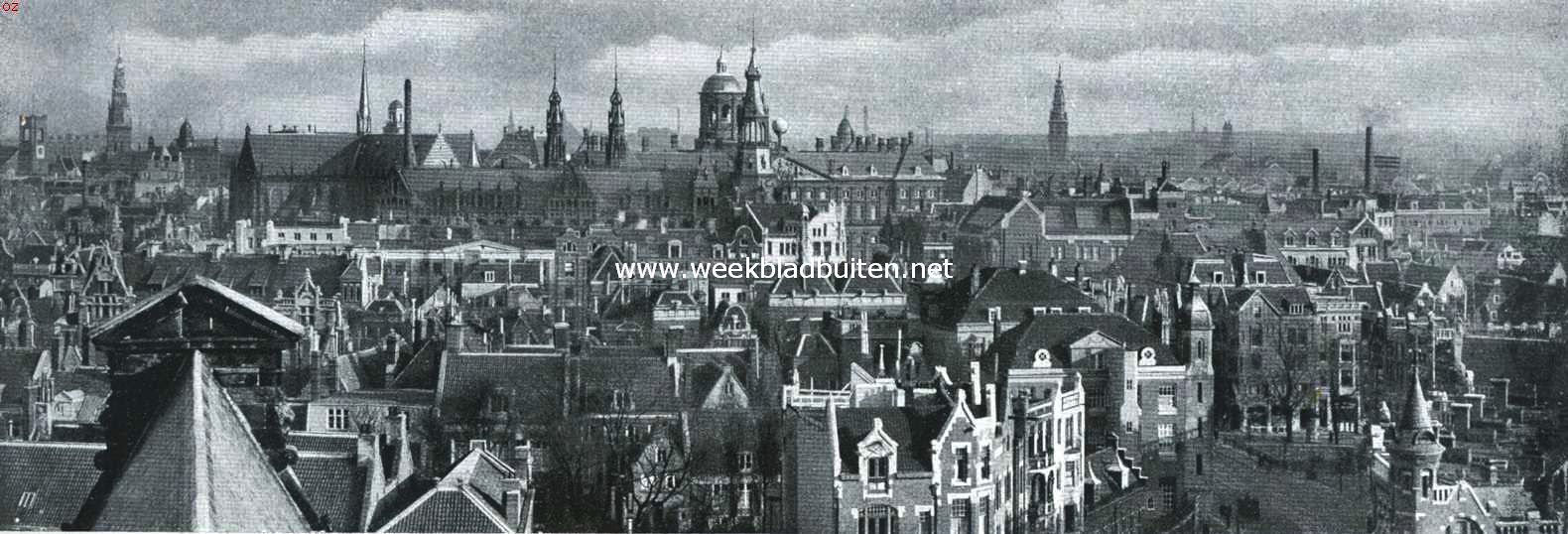 Op den Westerkerktoren. Gezicht in Oostelijke richting op het hart der oude stad