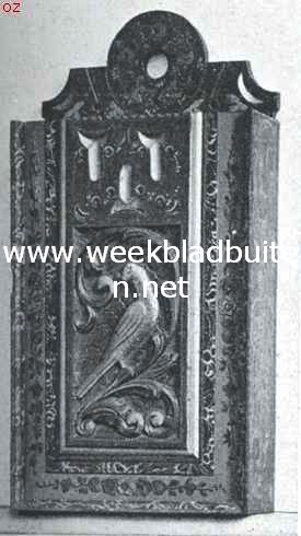 Schoolkastje met fraai snijwerk (uit Hindeloopen)