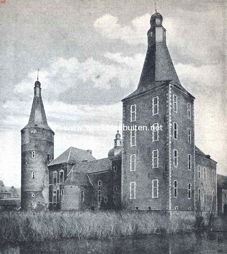 Het kasteel te Hoensbroek (Z-Limb.), van het Zuidoosten gezien