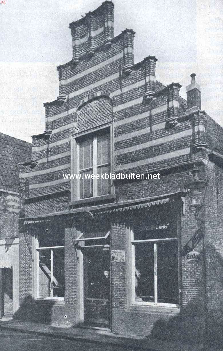 Gevel van een huisje aan de Westerstraat te Enkhuizen, aangekocht door de vereeniging 