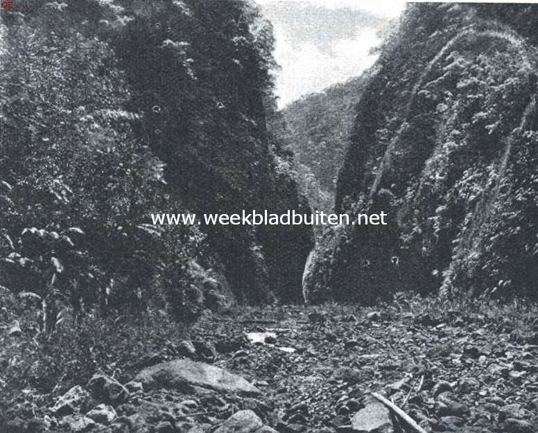 Ravijn in het Kloet-gebergte