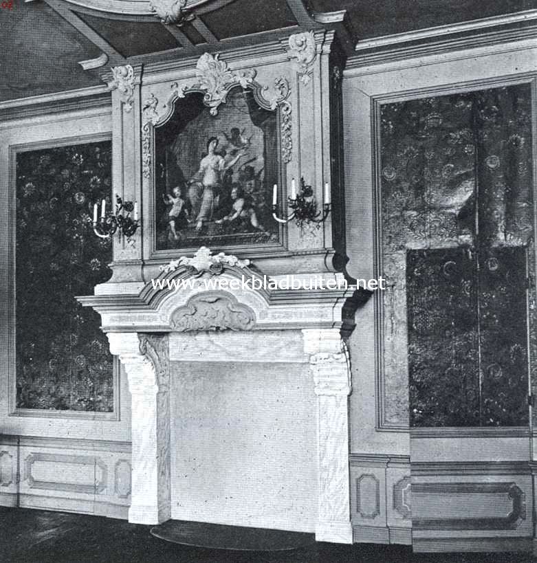 Het van Loosen-Huis te Enkhuizen. Wand met schoorsteen in de eetzaal van het van Loosen-Huis
