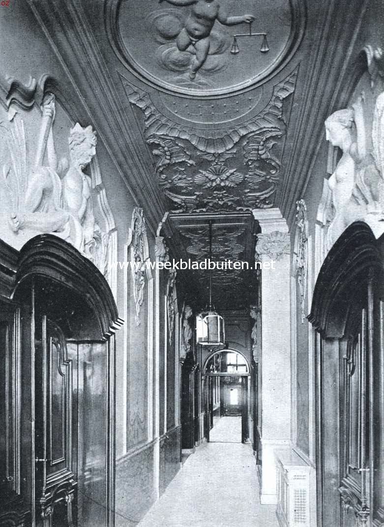 Het van Loosen-Huis te Enkhuizen. De gang in het van Loosen-Huis