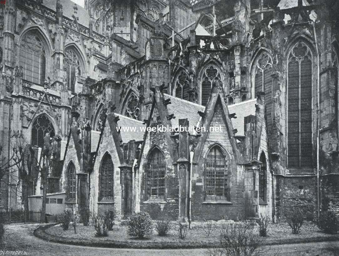 De St. Jans Kathedraal te 's Hertogenbosch. Kapellen aan het koor