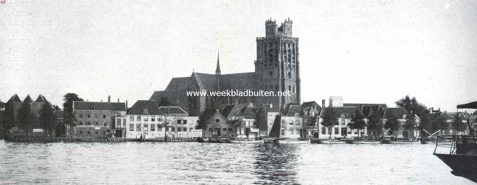 Dordrecht. De Groote Kerk met omgeving te Dordrecht, gezien van den Zwijndrechtschen wal. Links het Catharijnepoortje