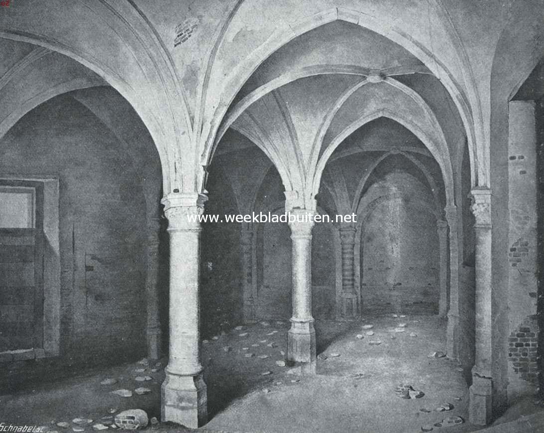 Dordrecht. De gewelven van het tot weeshuis verbouwde klooster Marinborn uit 1469. In de vorige eeuw gesloopt
