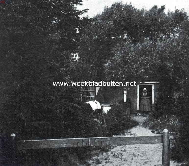 Walcheren. Huisje aan den voet der duinen te Zoutelande