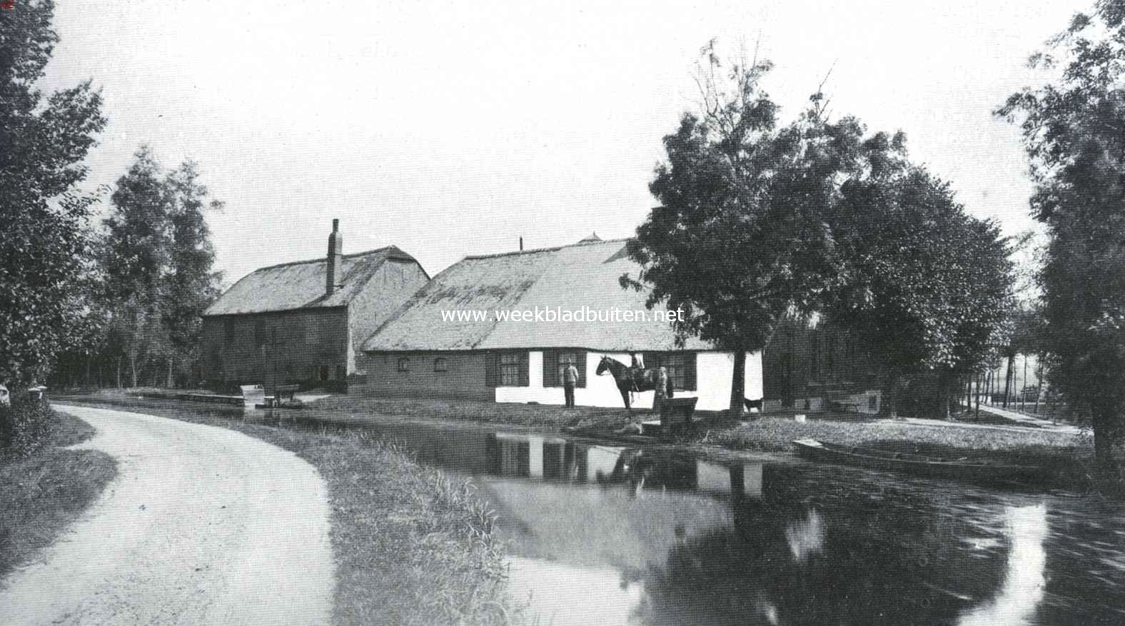 Een mooi plekje aan de Lopiker Wetering. Oude boerderij in de oude heerlijkheid Zevender