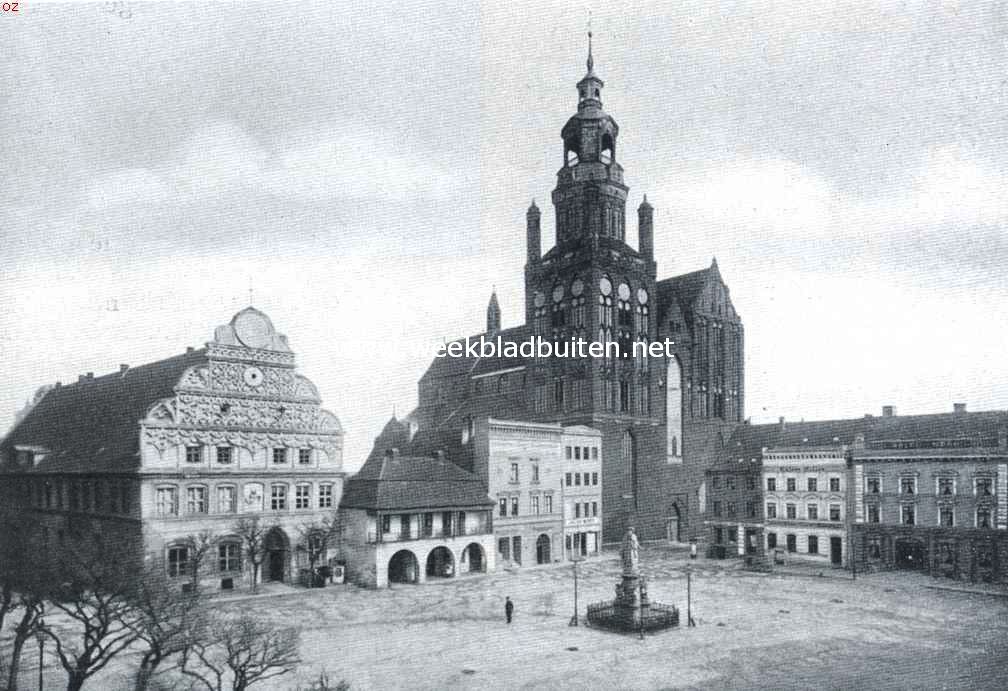 Oude Duitsche raadhuizen. Het raadhuis te Stargardt. (links)