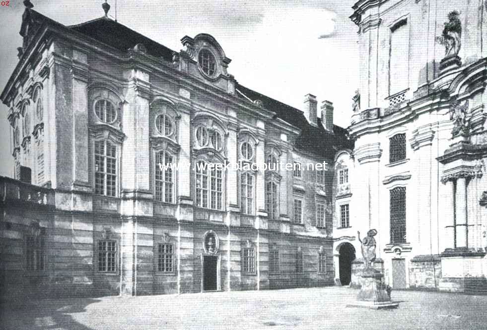 Het klooster Melk. De bibliotheek-vleugel