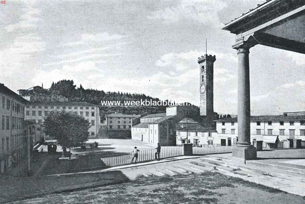 Marktplein met kathedraal te Fiesole