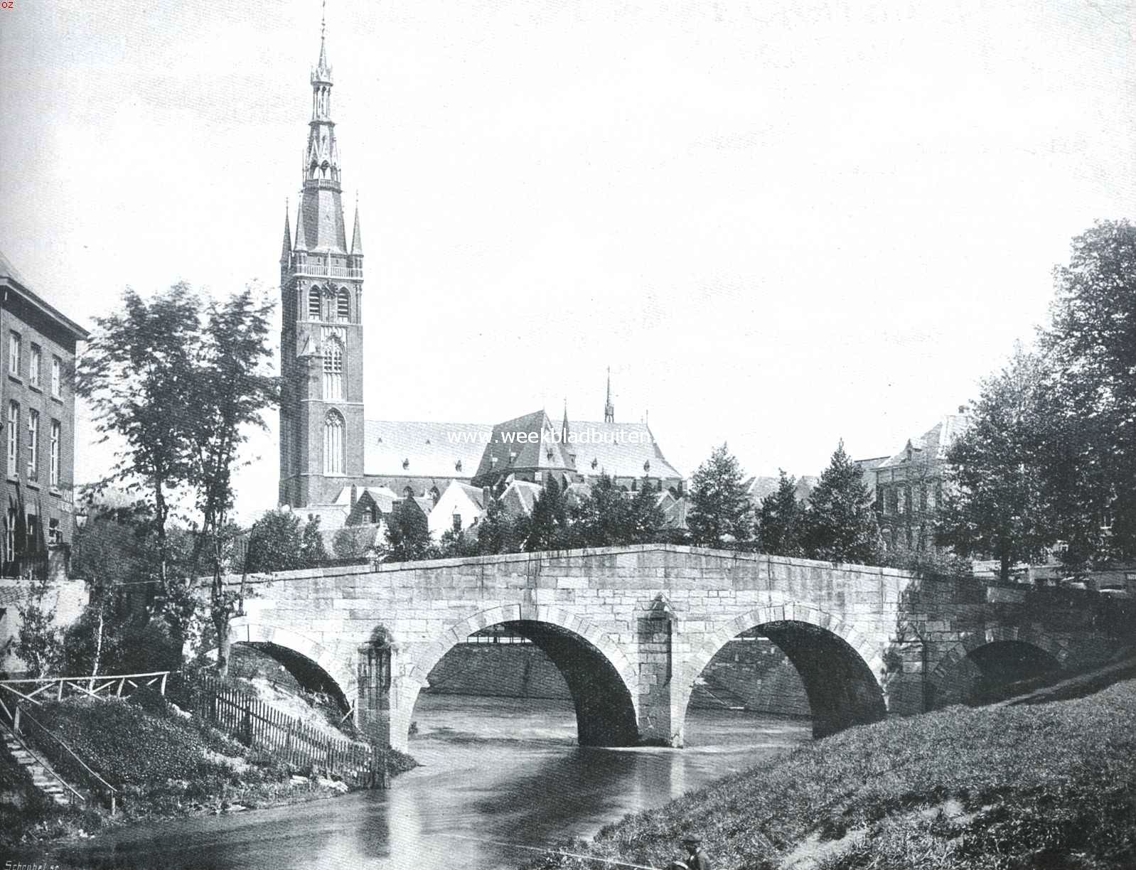 De St. Christoffeltoren te Roermond vr de storm