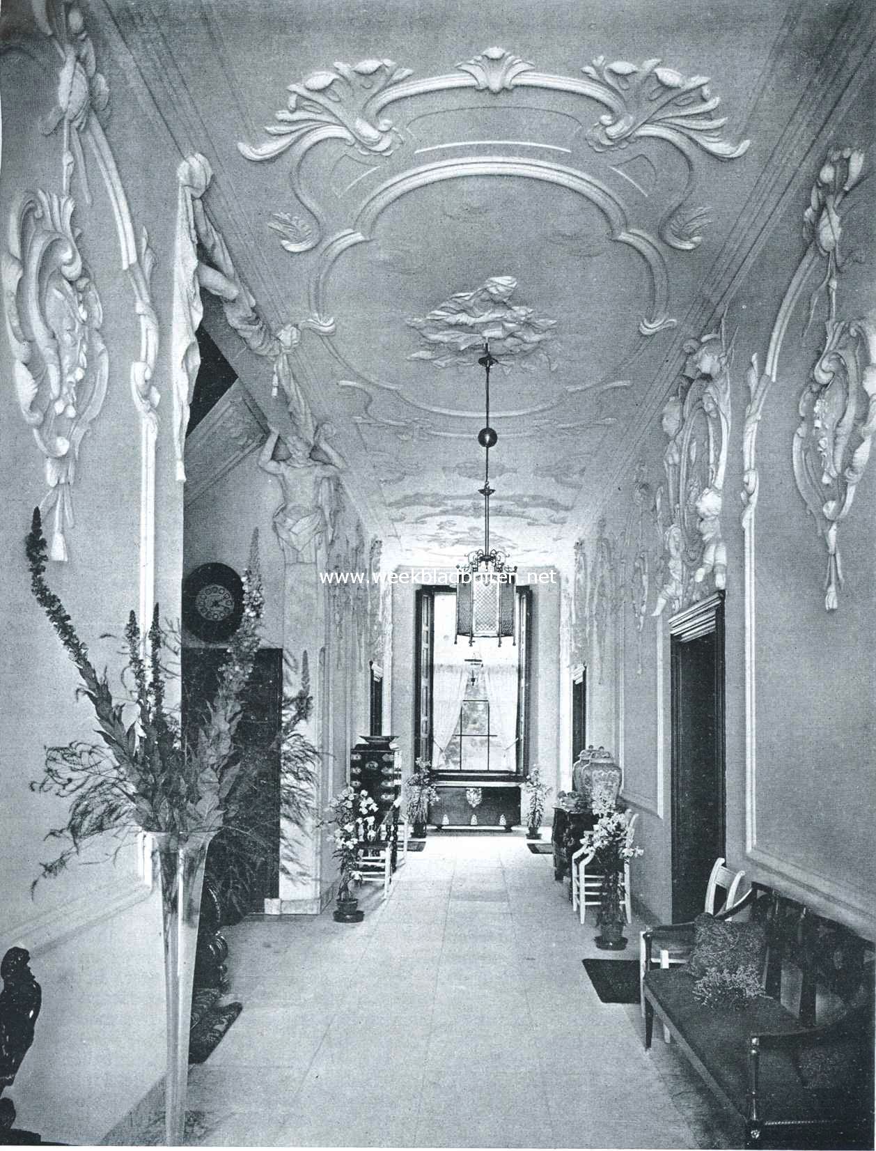 De benedengang in het huis te Windesheim