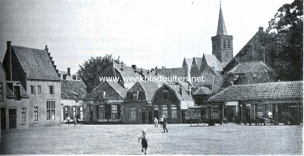 Amersfoort. Lieve-Vrouwe-kerkhof met gezicht op de St. Joriskerk
