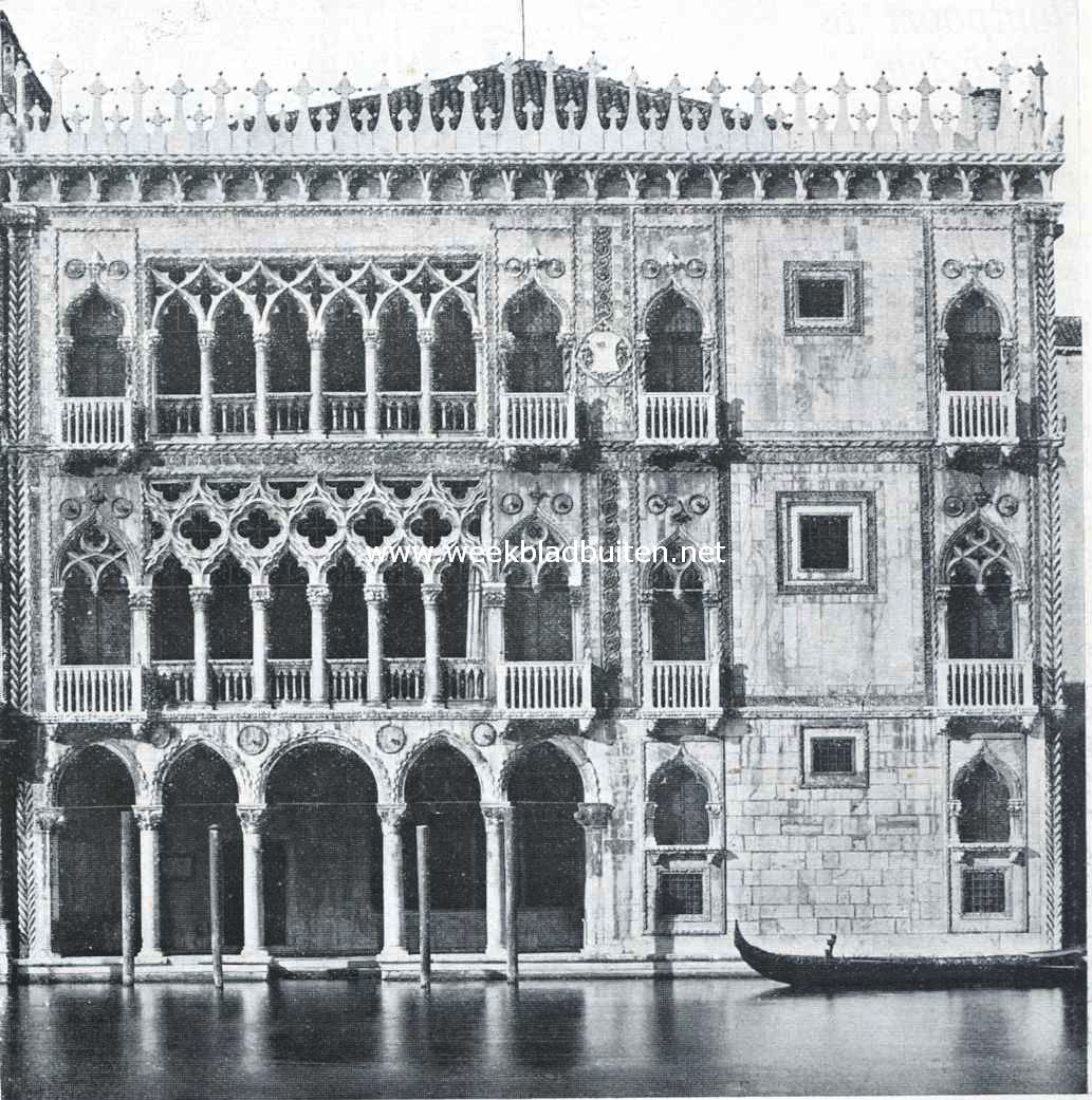 Het palazzo Ca d' Oro aan het Canal Grande te Veneti