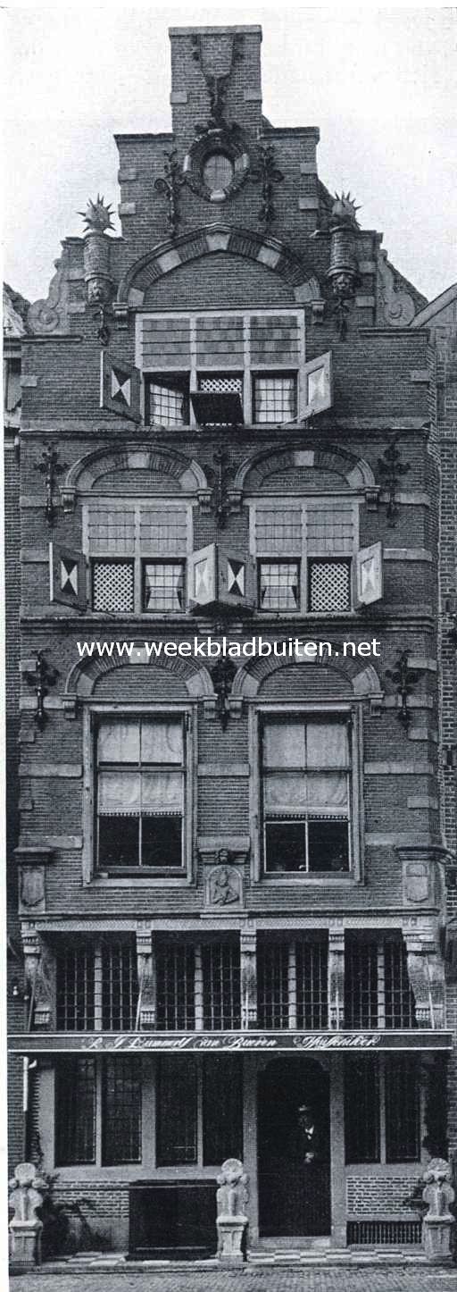 Gevel aan de Voorstraat te Utrecht