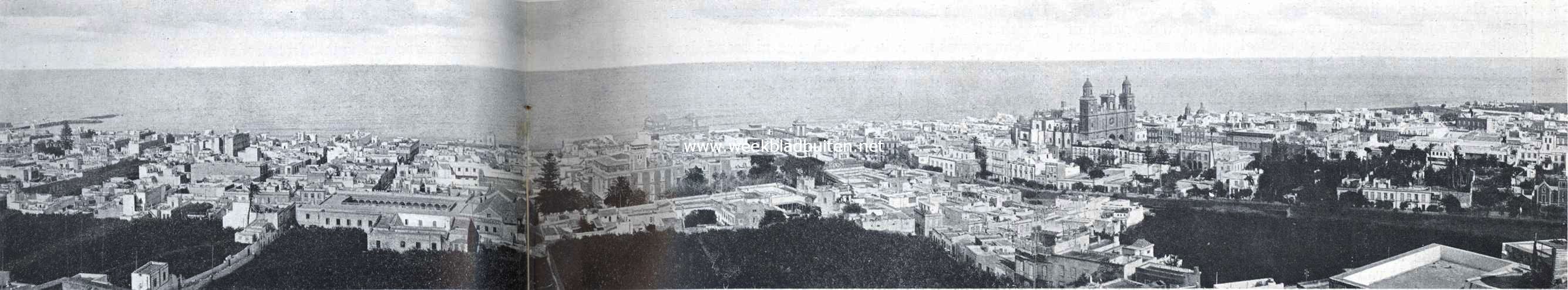 Reisindrukken van de Canarische Eilanden. Panorama van Las Palmas. Links de Isleta 2