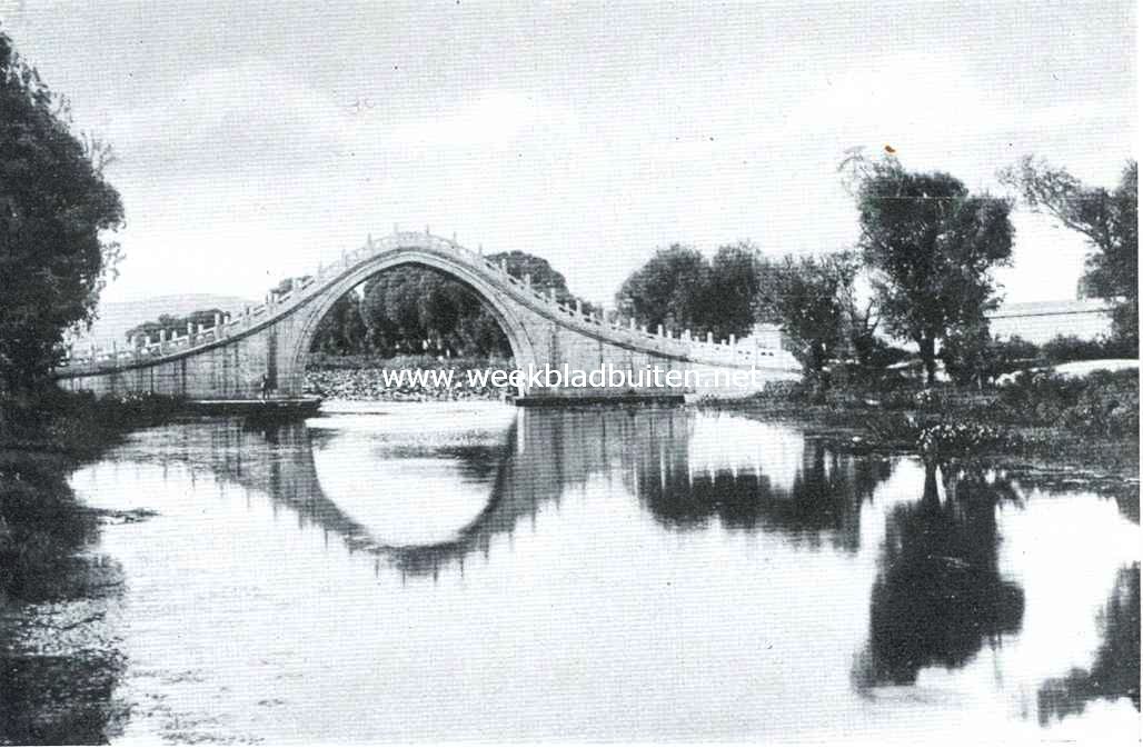 Uit het Verre Oosten. De Kameelbrug bij Peking