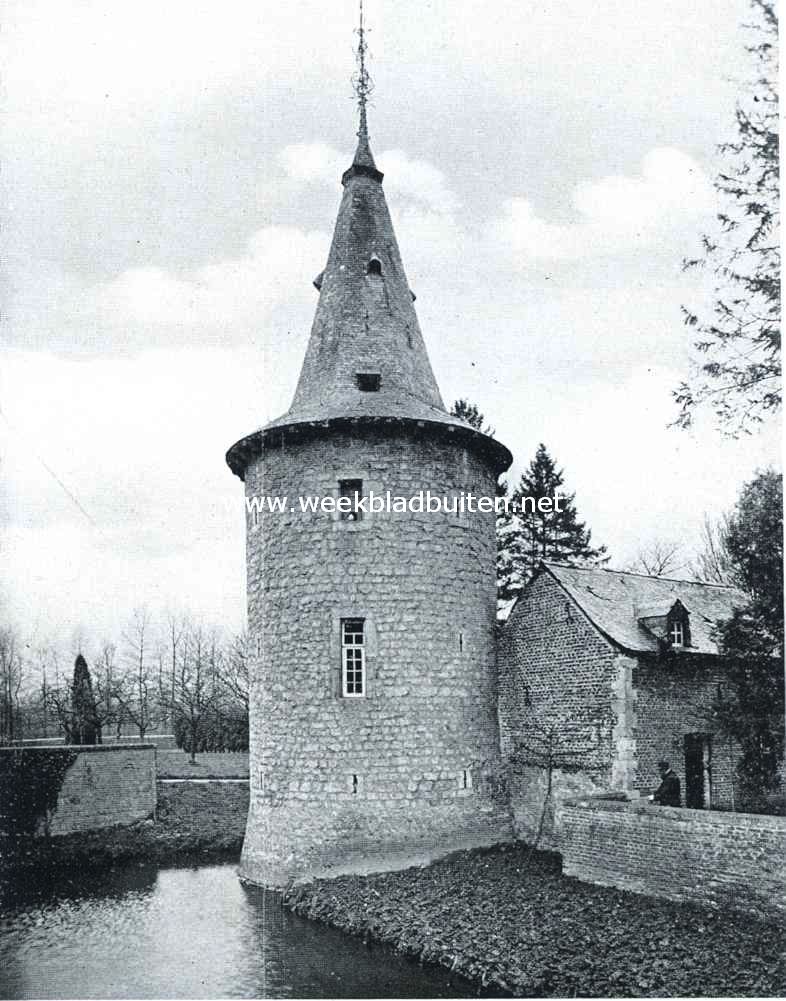 Het kasteel Cortenbach. De linker hoektoren