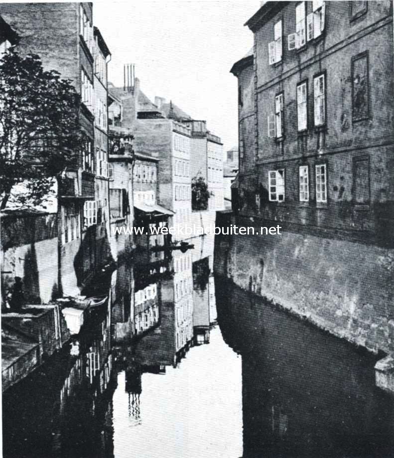 Het karakter van Oud-Praag. Grachtje