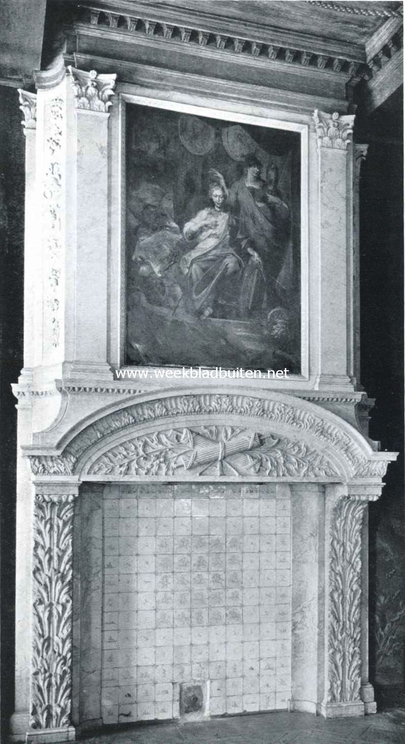 Het stadhuis te Gouda. Schoorsteen in de raadzaal