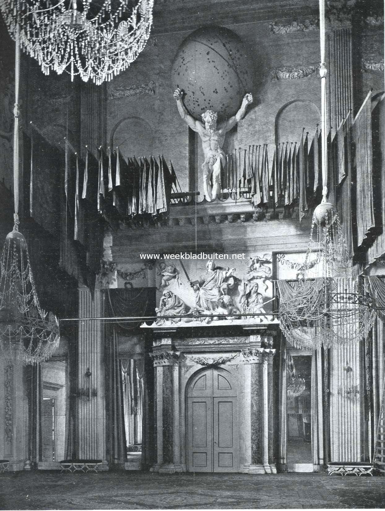 Het Amsterdamsche Stadhuis-Paleis. De westelijke muur der Burgerzaal