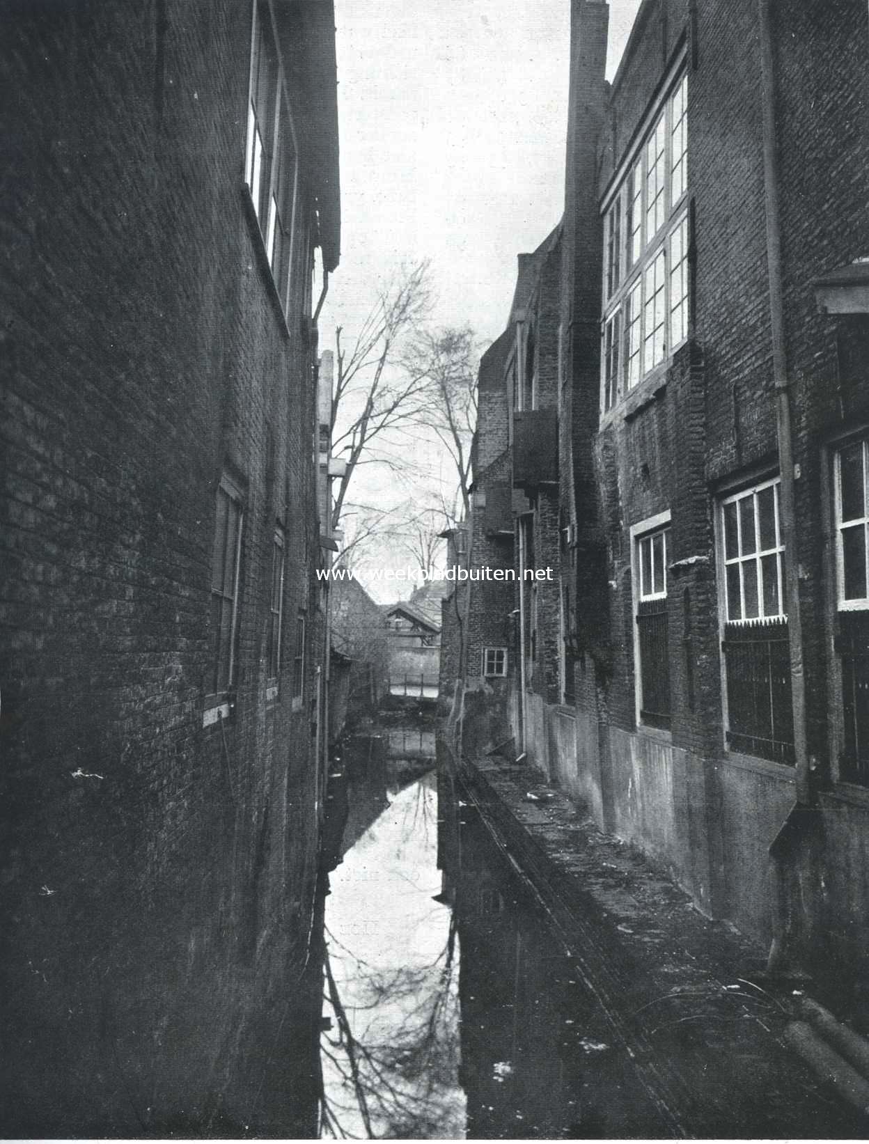 Watertje langs de gebouwen van het voormalig Vrouwenklooster aan de Jeruzalemstraat te Gouda