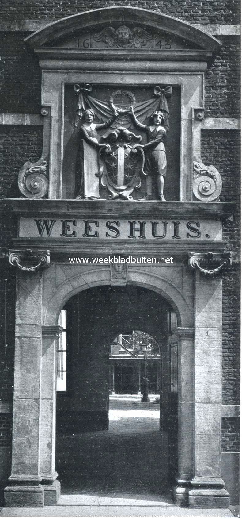 De poort van het Heilige Geest- of Weeshuis te Gouda
