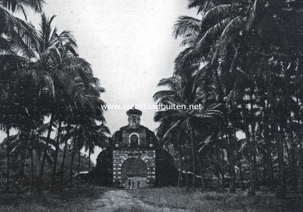 Onze historische kolonisatie. Poort der onderkoningen in de bouwvallen van Goa