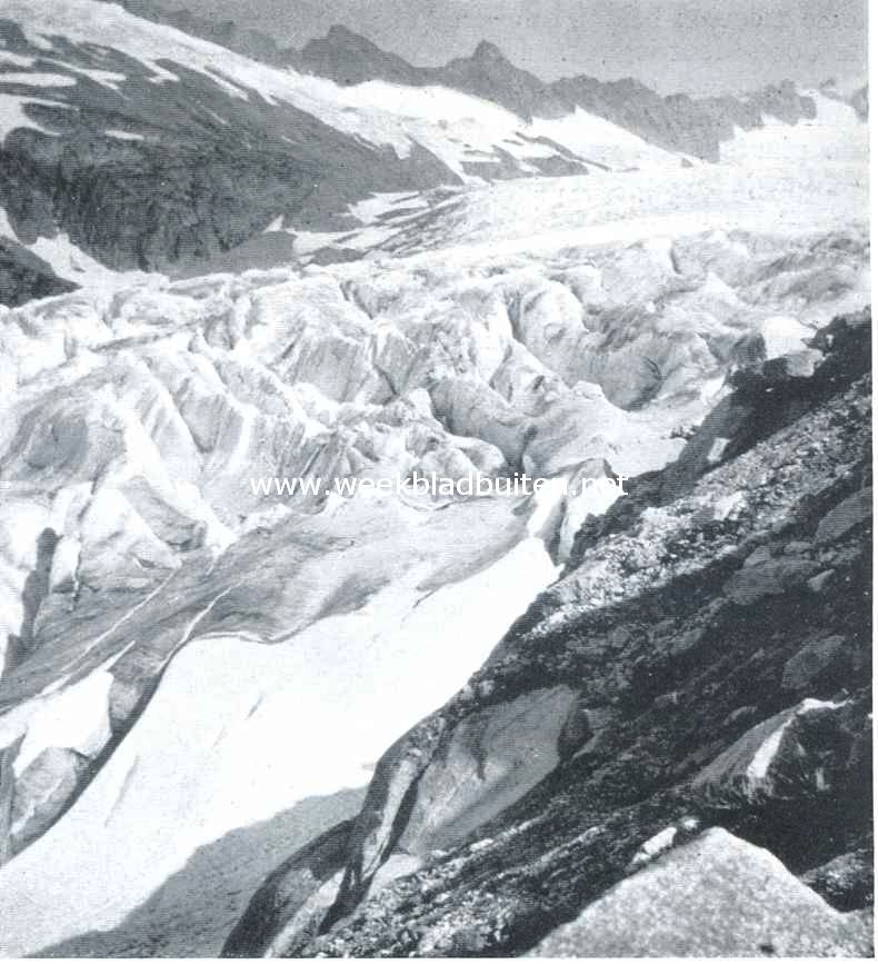 Rhnegletscher, gezien van de Morraine af