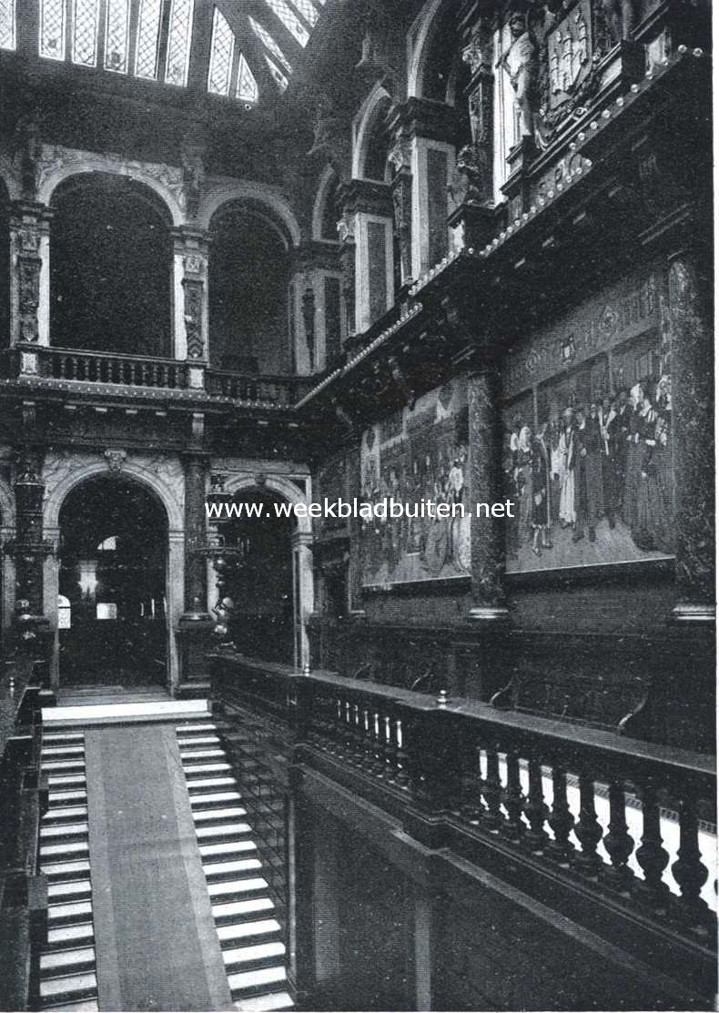 het Stadhuis te Antwerpen. De middenhal