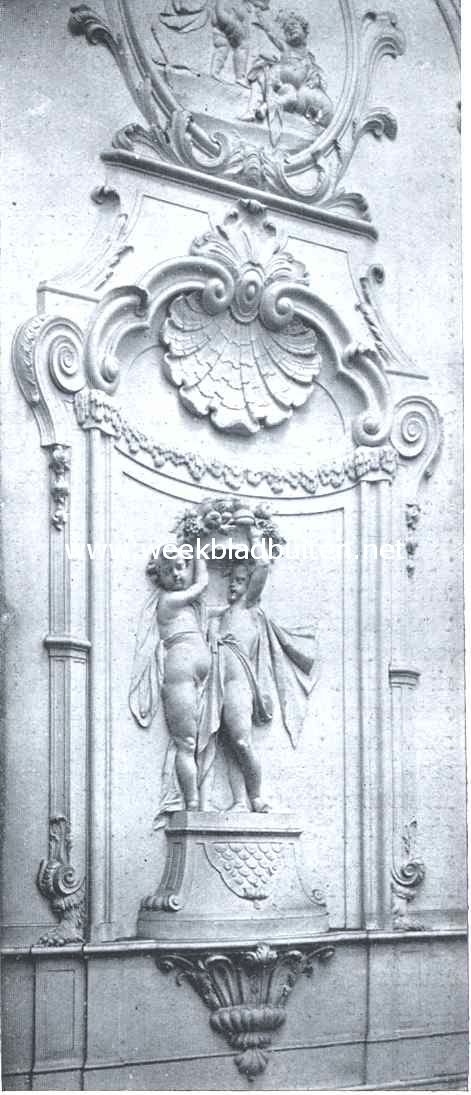 De Koninklijke Bibliotheek. Stucwerk in het trappenhuis der Koninklijke Bibliotheek