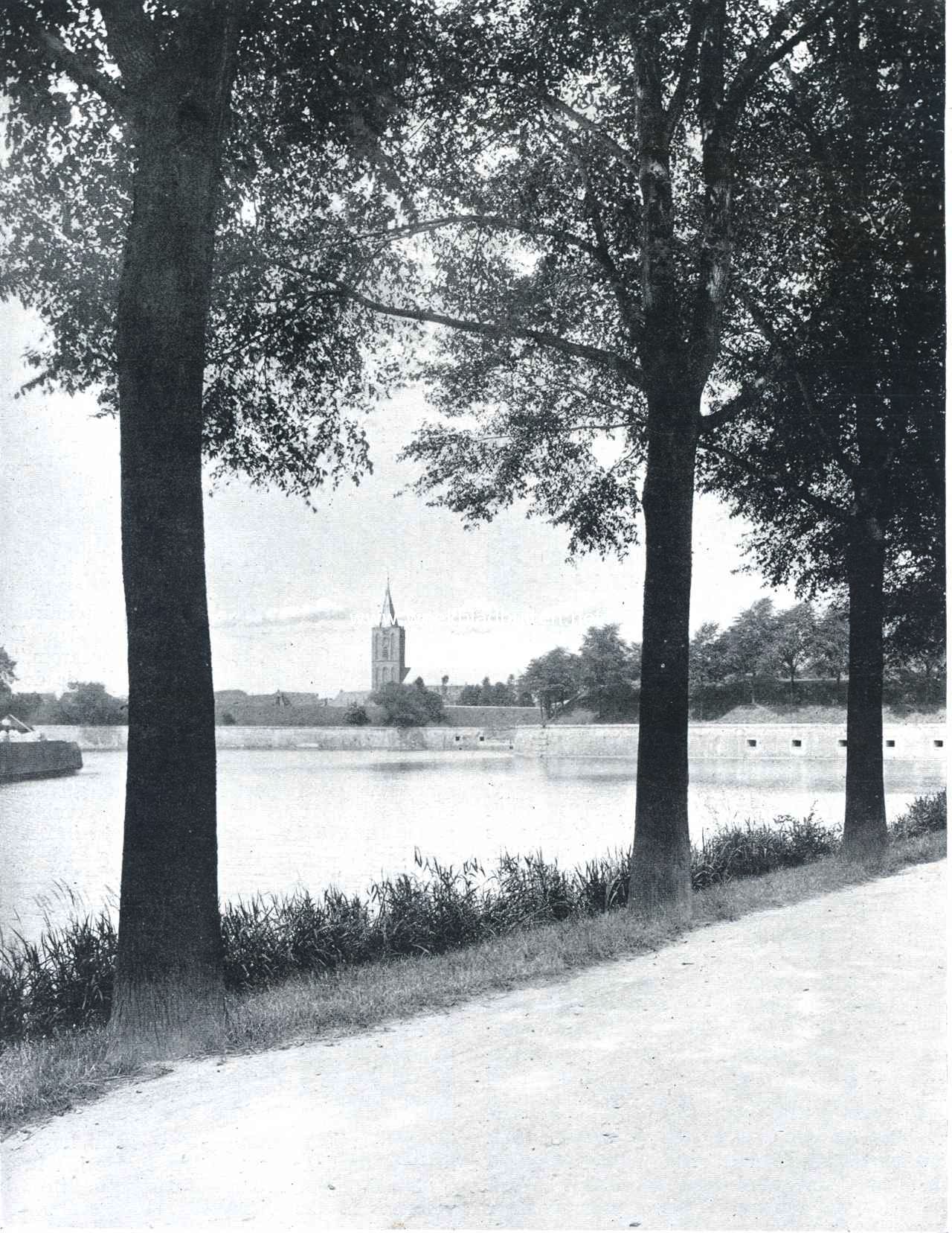 Gezicht op Naarden